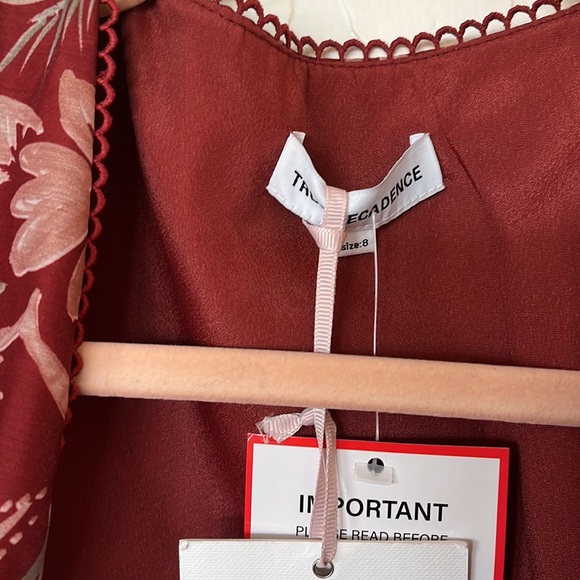 True decadence Burgundy Organza midi dress US4 - Picture 13 of 17